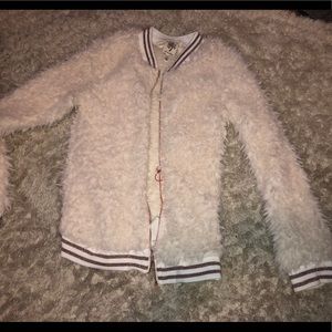 Women’s Trendy Faux Fur Bomber Jacket